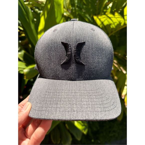 Hurley Other - ❌Sold MEN’S or Women’s HURLEY GREY STRETCH Baseball Cap HAT SZ L/XL